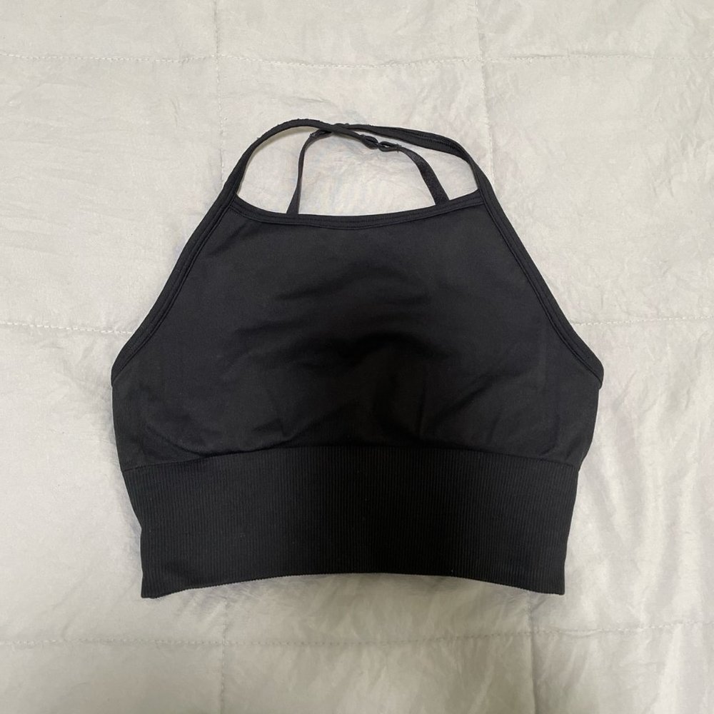 Lululemon sport bra